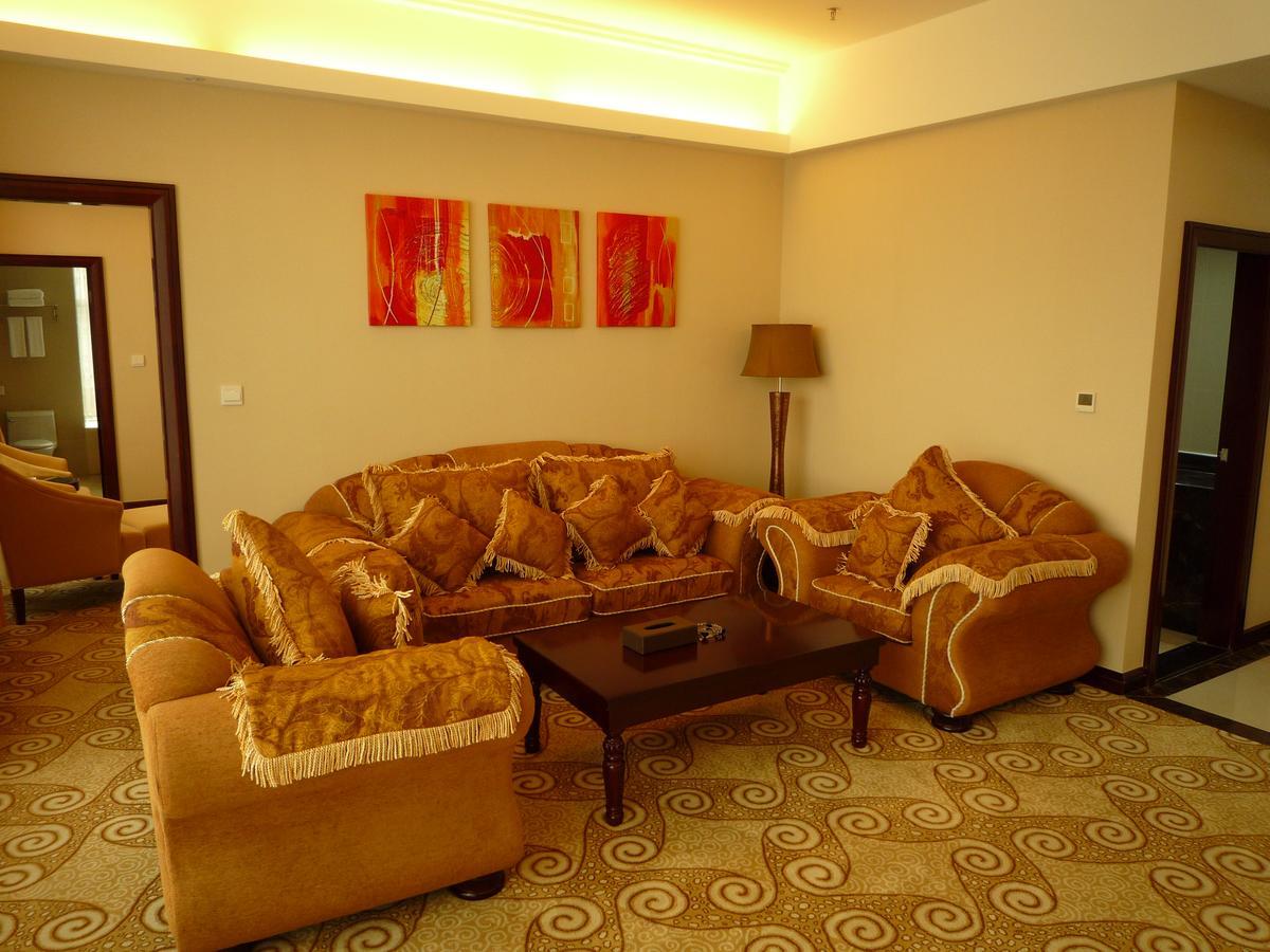 Guangzhou Yifeng Hotel Екстер'єр фото